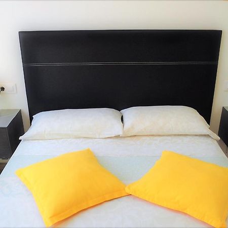 Cris Sol Apartments Los Cristianos  Exterior photo