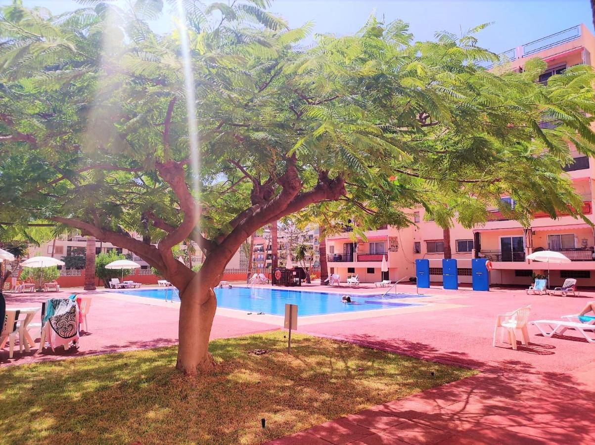 Cris Sol Apartments Los Cristianos  Exterior photo