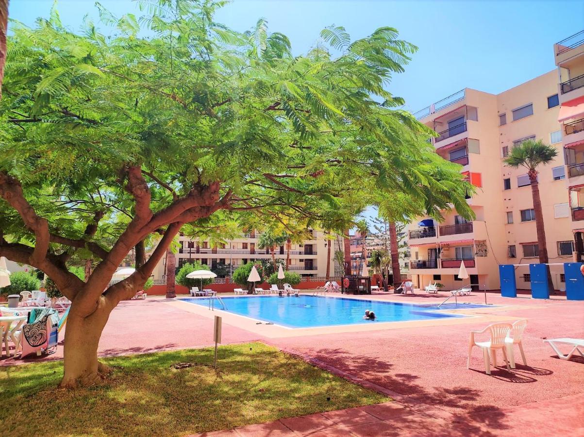 Cris Sol Apartments Los Cristianos  Exterior photo