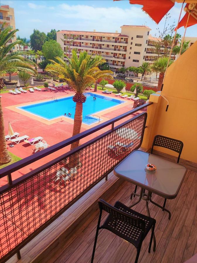 Cris Sol Apartments Los Cristianos  Exterior photo
