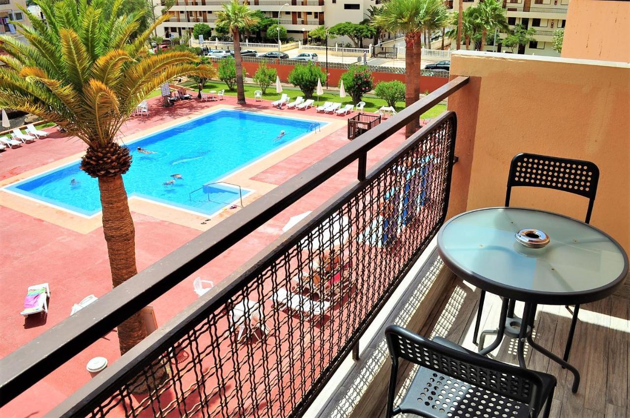Cris Sol Apartments Los Cristianos  Exterior photo
